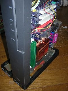 ATXマザーを入れたX68000XVIを立てる